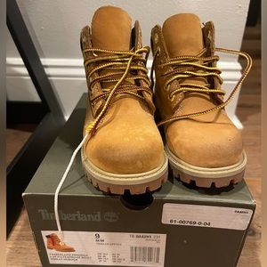 Toddler size 9 boots. All you need is an eraser to get out stuffs out.